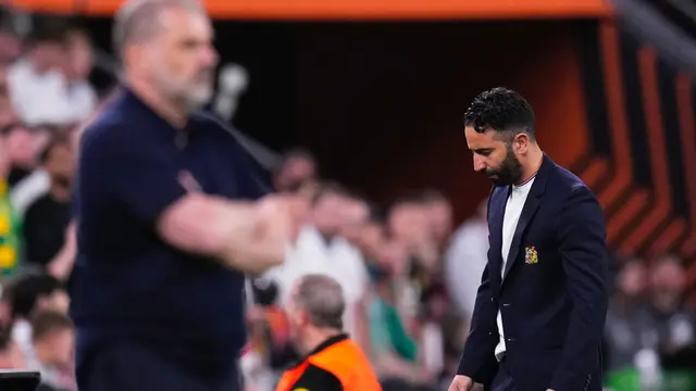 Sangsi Ada Pemain yang Mau Gabung Manchester United