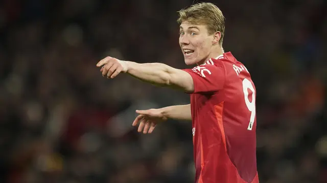 Newcastle Ramaikan Perburuan Rasmus Hojlund