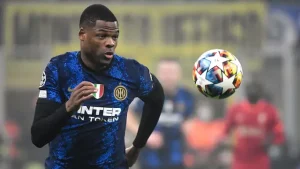Denzel Dumfries Akui Tertarik Main di Premier League