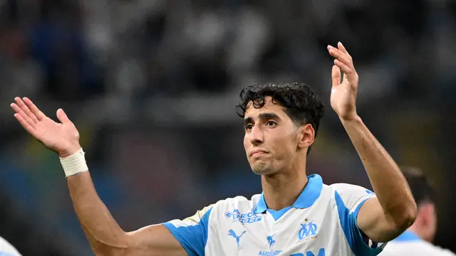 Manchester United Coba Tambal dengan Pemain Maroko