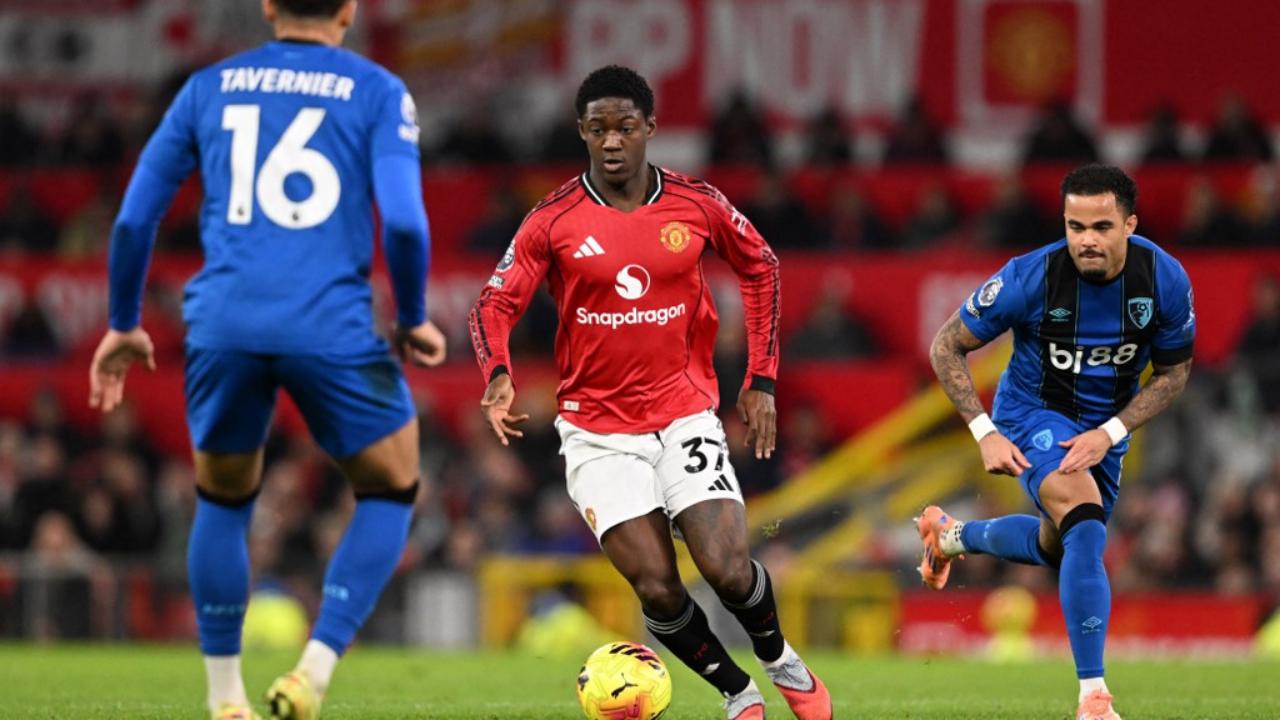 Manchester United Kehilangan Pemain Kunci